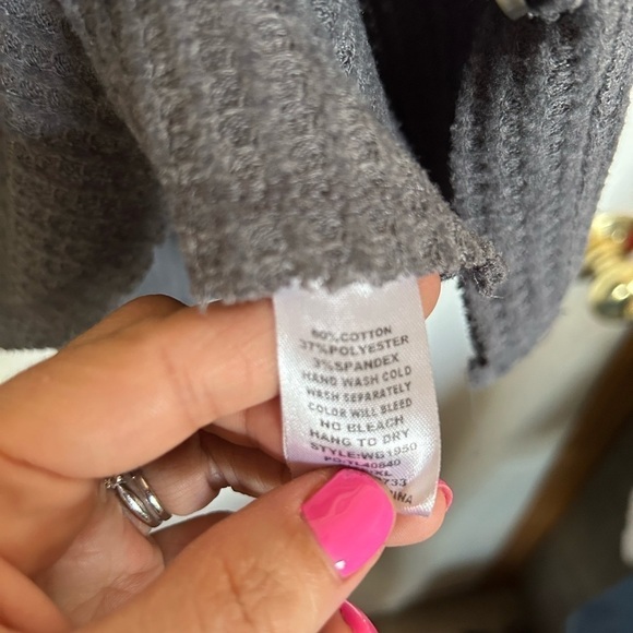 Umgee  xl waffle knit button down long sleeve grey shirt - Picture 6 of 8